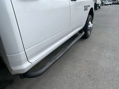 Used 2015 RAM 3500 Tradesman w/ Chrome Appearance Group image 20