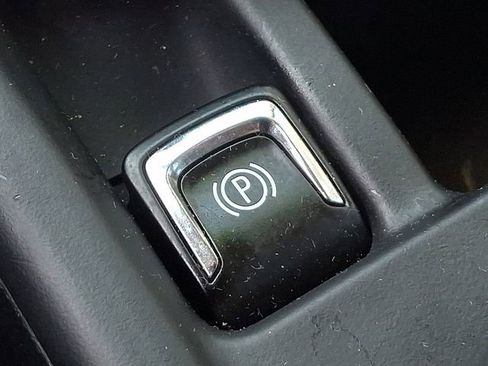 Used 2015 Buick Verano Leather w/ Experience Buick Package image 27