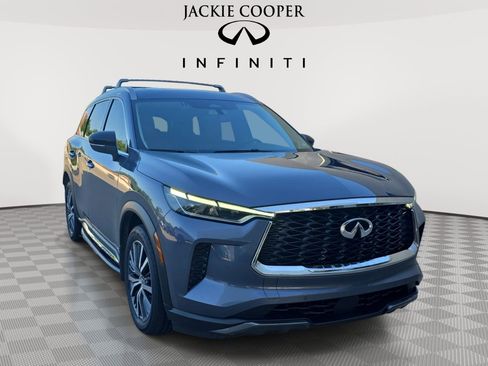 Certified 2023 INFINITI QX60 Sensory w/ Vision Package AWD/4WD image 3