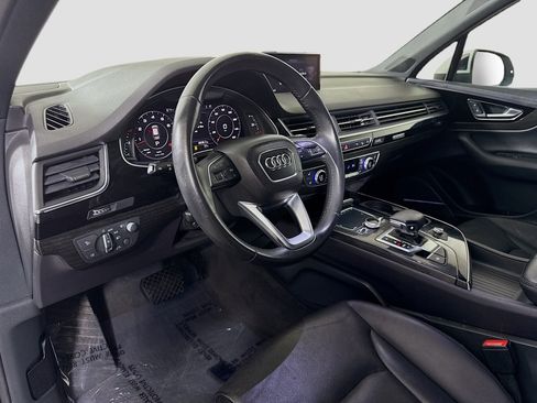 Used 2018 Audi Q7 3.0T Prestige w/ Prestige Package image 23