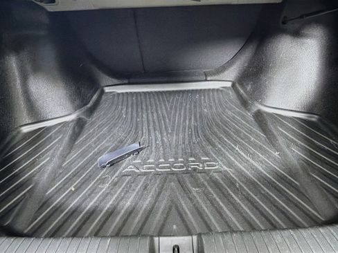 Used 2024 Honda Accord EX image 27