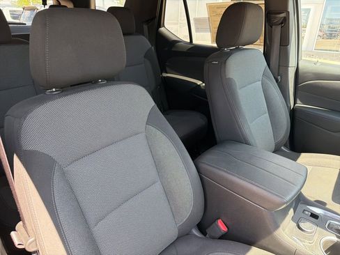 Used 2023 Chevrolet Traverse LT w/ LPO, Floor Liner Package AWD/4WD image 22