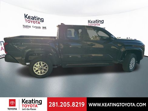 Used 2025 Toyota Tacoma SR image 8