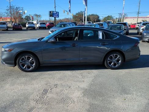 Used 2024 Honda Accord EX image 6