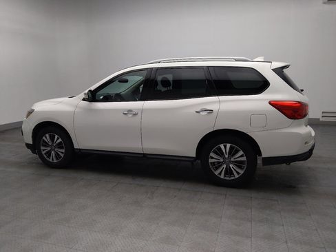 Used 2020 Nissan Pathfinder SV FWD image 3