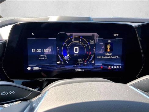 Used 2025 Chevrolet Suburban RST w/ Comfort Package image 21