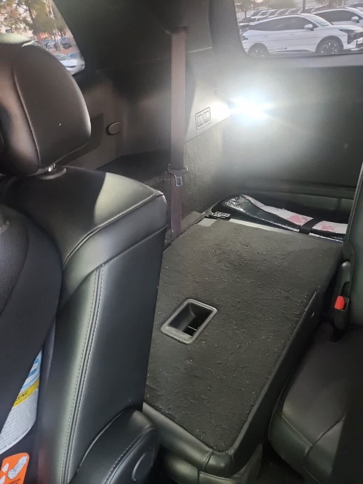 Used 2021 Cadillac XT6 Premium Luxury FWD image 7