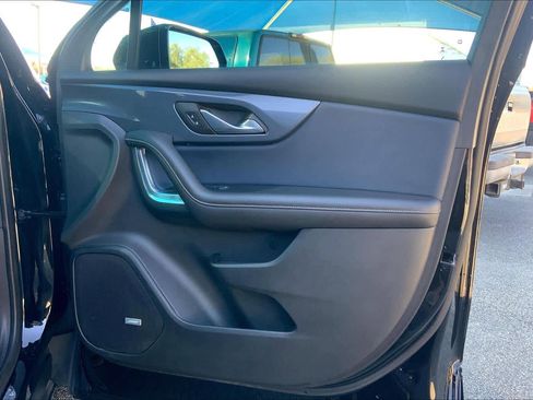 Certified 2023 Chevrolet Blazer RS w/ Driver Confidence II Package image 22