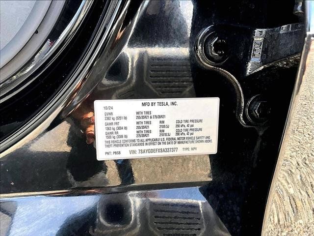 Used 2025 Tesla Model Y Performance AWD/4WD image 30