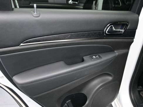 Used 2019 Jeep Grand Cherokee High Altitude image 23