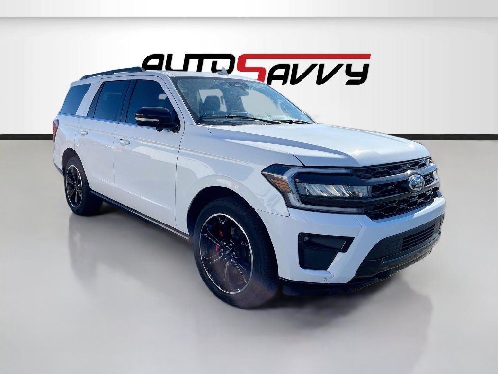 Used 2023 Ford Expedition Limited AWD/4WD image 1
