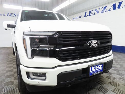 Used 2025 Ford F150 Platinum image 3