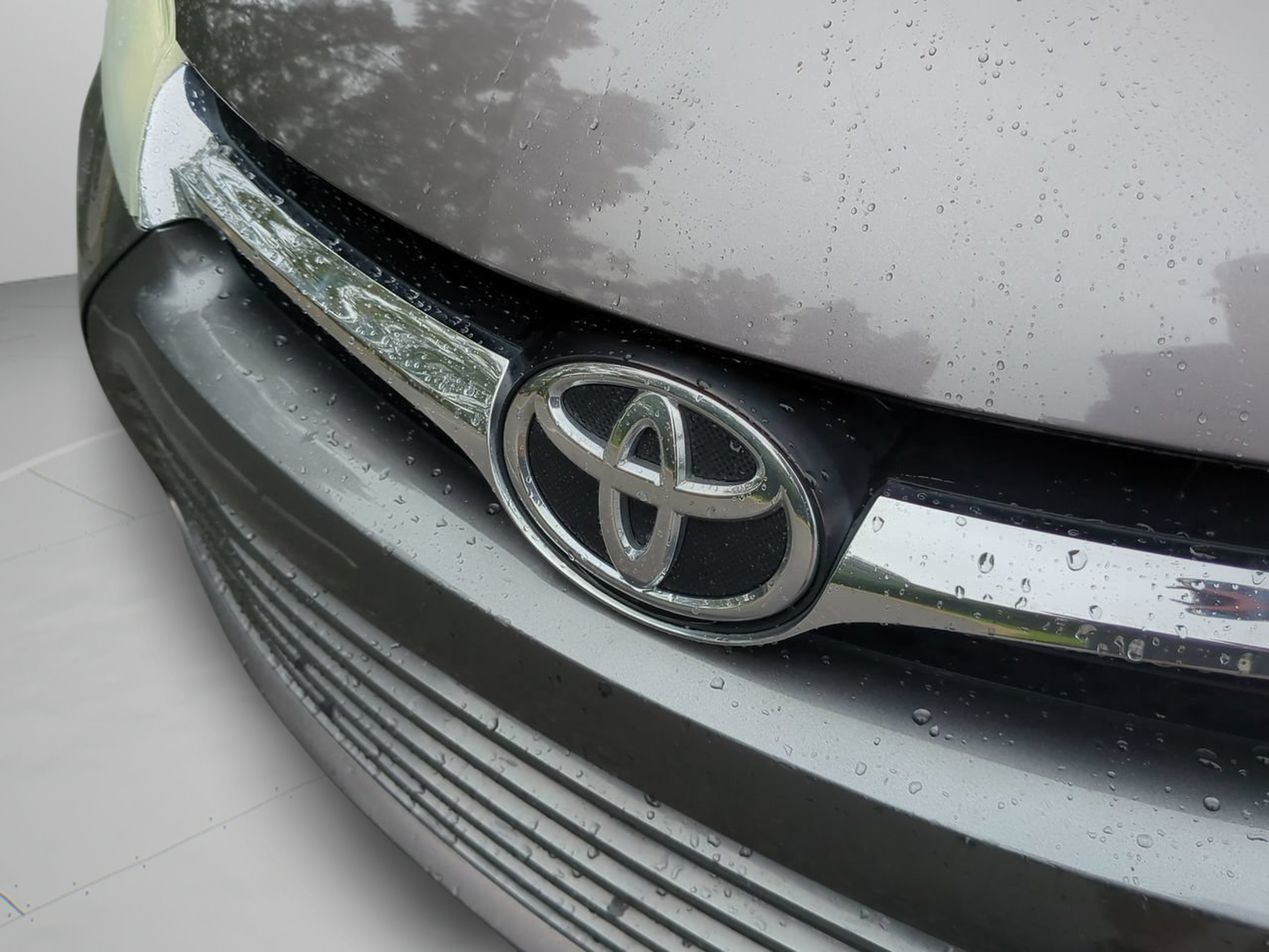 Used 2016 Toyota Camry LE FWD image 30