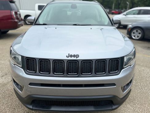 Used 2018 Jeep Compass Latitude w/ Popular Equipment Group AWD/4WD image 8
