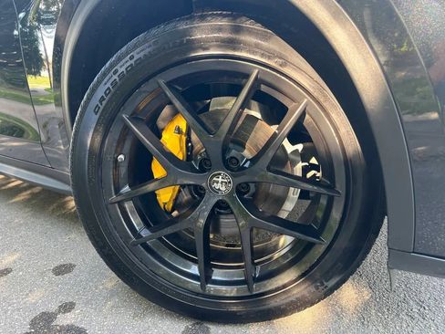 Used 2019 Alfa Romeo Stelvio Sprint w/ Nero Edizione image 25
