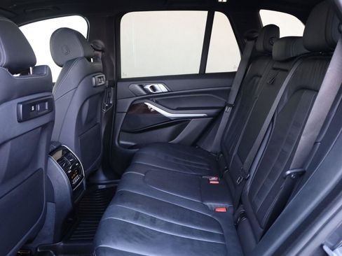 Used 2019 BMW X5 xDrive40i w/ Convenience Package AWD/4WD image 21