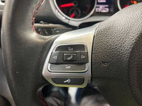 Used 2013 Volkswagen GTI Driver's Edition image 27