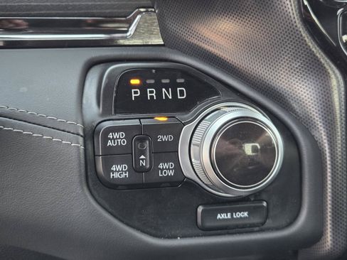Used 2022 RAM 1500 Limited AWD/4WD image 14