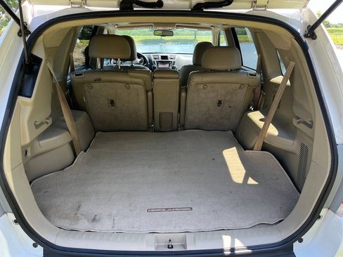 Used 2013 Toyota Highlander Limited AWD/4WD image 12