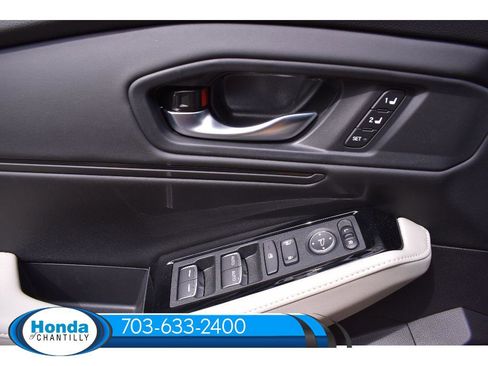 New 2026 Honda Accord Hybrid Touring image 25