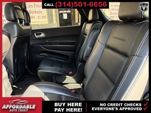 Used 2017 Dodge Durango Citadel w/ Technology Group AWD/4WD image 11