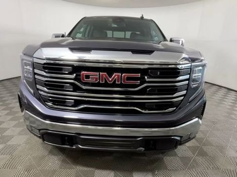 Used 2023 GMC Sierra 1500 SLT w/ SLT Convenience Package AWD/4WD image 12
