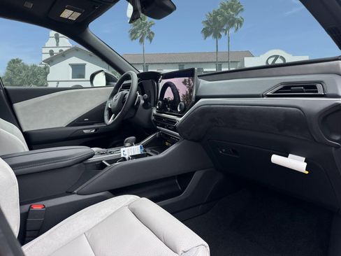 New 2026 Lexus TX 350 AWD image 15