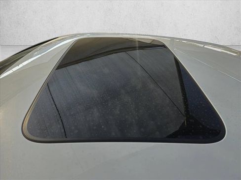 Used 2019 Audi A4 2.0T Premium w/ Convenience Package image 10