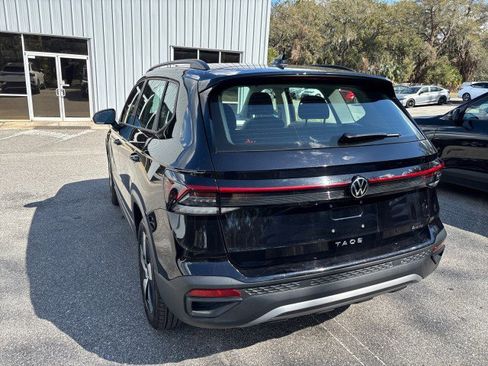 Used 2025 Volkswagen Taos S image 7