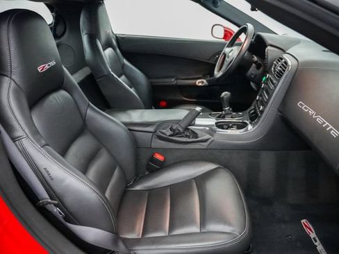 Used 2008 Chevrolet Corvette Z06 w/ Preferred Equipment Group RWD image 20