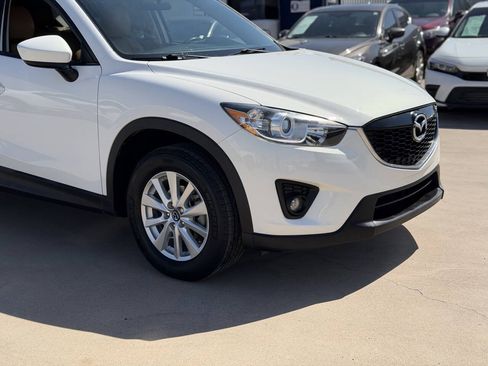 Used 2014 MAZDA CX-5 Touring w/ Bose/Moonroof Package FWD image 4