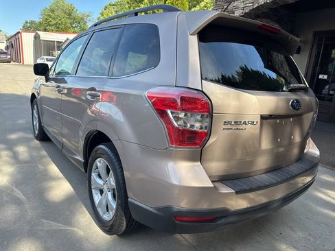 Used 2015 Subaru Forester 2.5i Limited w/ Popular Package #2 AWD/4WD image 3