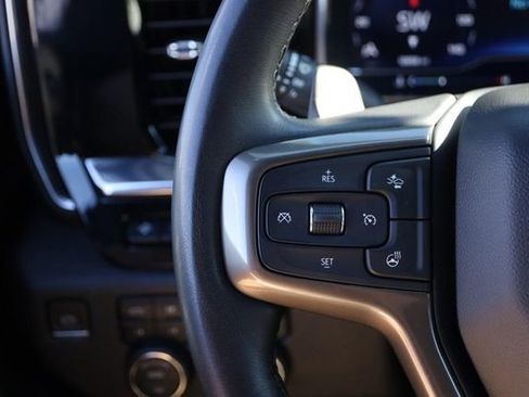 Used 2023 Chevrolet Silverado 1500 High Country w/ High Country Premium Package AWD/4WD image 12
