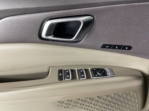 New 2026 Kia Carnival EX image 20