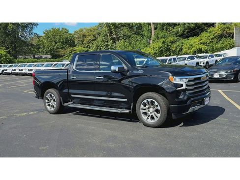 Certified 2024 Chevrolet Silverado 1500 High Country w/ Z71 Off-Road Package image 2