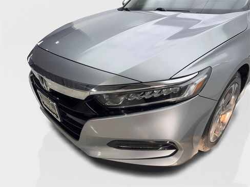 Used 2018 Honda Accord EX image 16