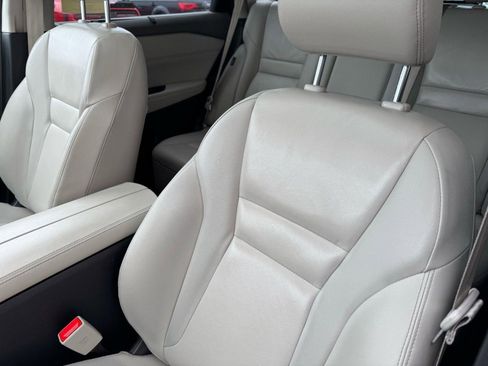 Used 2023 Nissan Rogue SL w/ SL Premium Package image 25