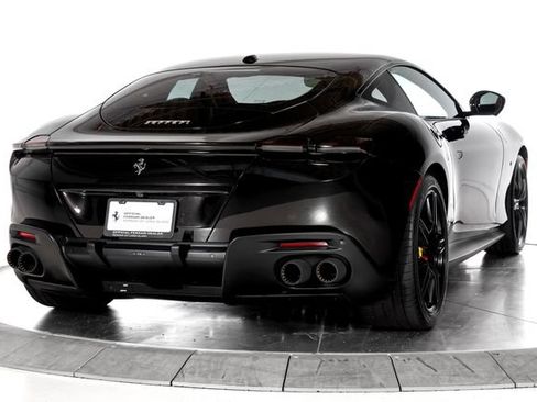 Certified 2024 Ferrari Roma RWD image 11