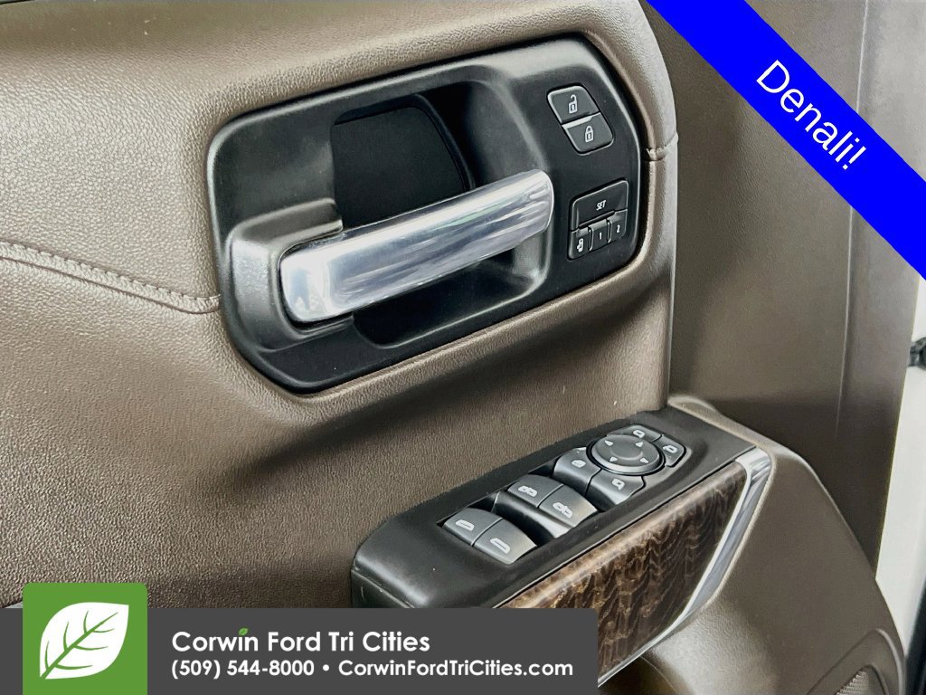 Used 2020 GMC Sierra 1500 Denali w/ Denali Ultimate Package AWD/4WD image 11