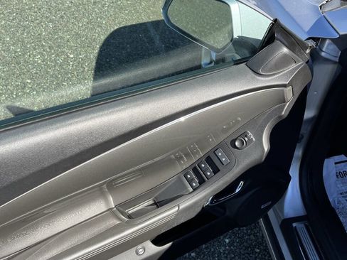 Used 2015 Chevrolet Camaro SS image 10