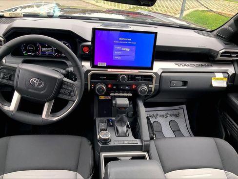 New 2025 Toyota Tacoma TRD Off-Road image 5