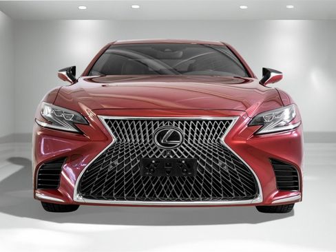 Used 2018 Lexus LS 500 image 5