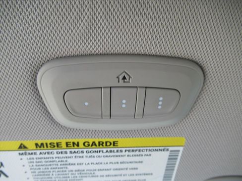 Used 2019 Chrysler Pacifica Touring-L Plus w/ Advanced Safetytec Group image 25