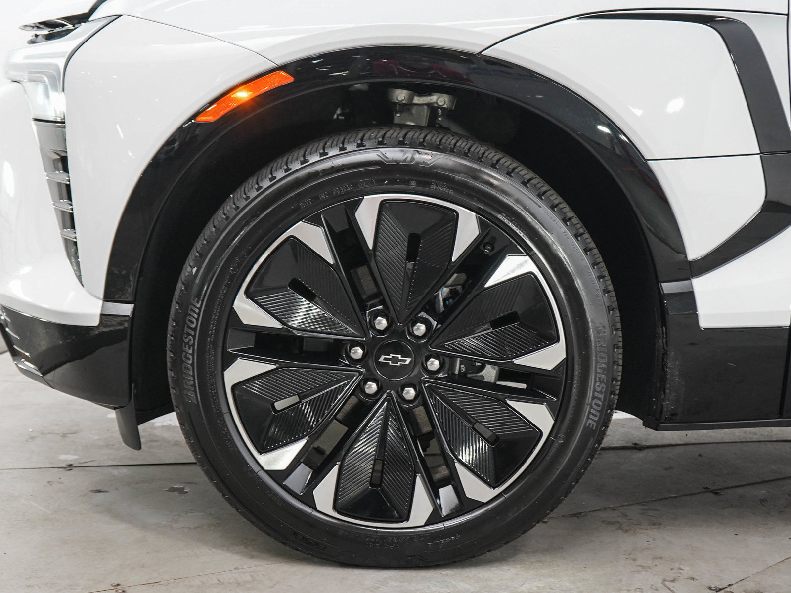 Used 2024 Chevrolet Blazer EV RS AWD/4WD image 29