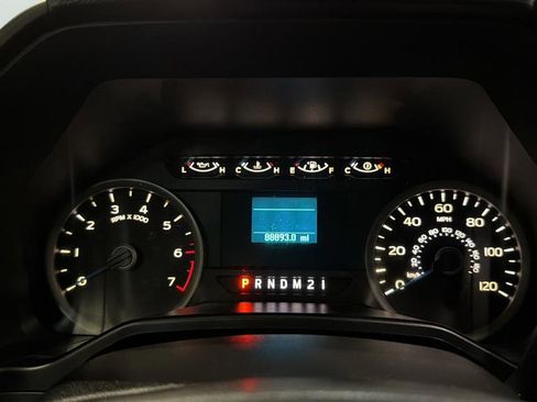 Used 2016 Ford F150 XLT AWD/4WD image 29