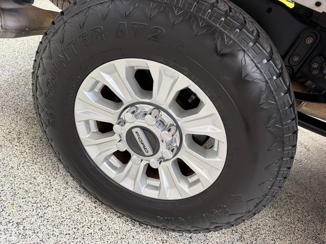 Used 2021 Ford F250 XLT w/ FX4 Off-Road Package AWD/4WD image 49