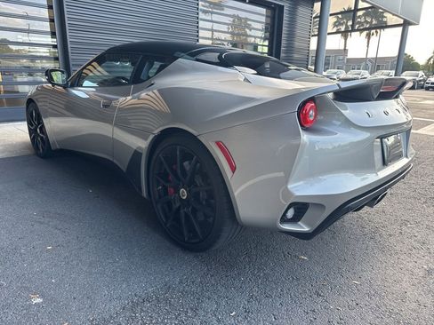 Used 2017 Lotus Evora 400 RWD image 4