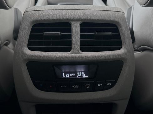 Used 2017 Honda Pilot EX-L image 23