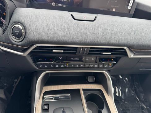 New 2026 MAZDA CX-90 Plug-In Hybrid w/Premium Sport image 17