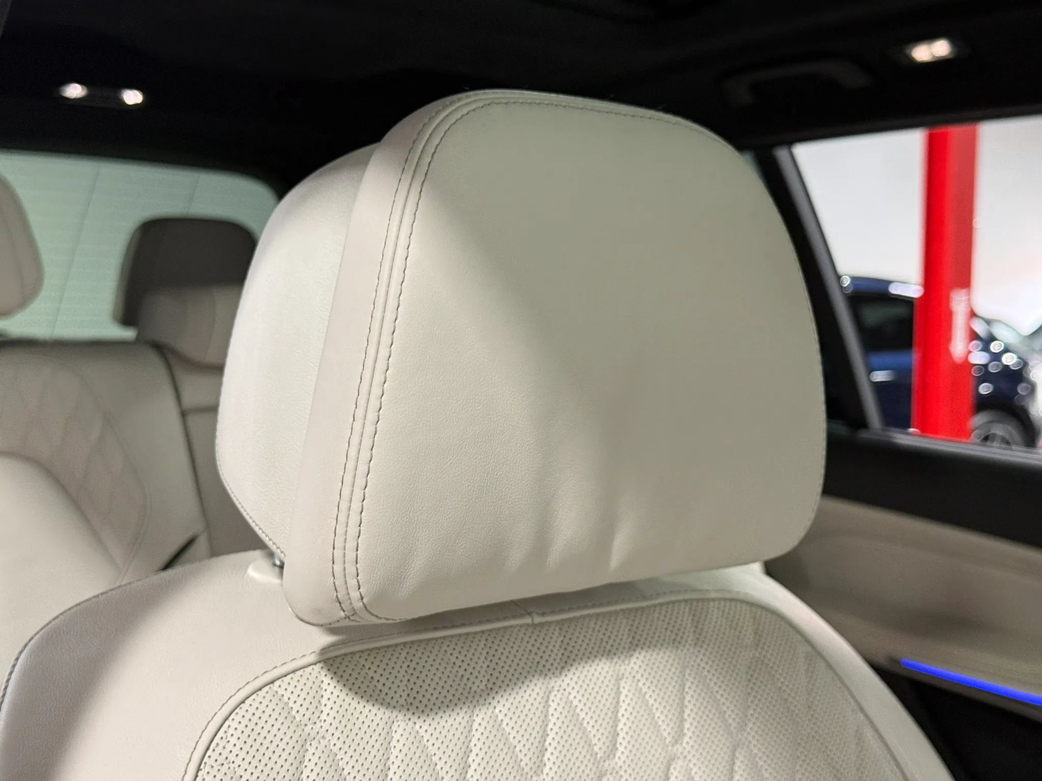Used 2020 BMW X7 M50i w/ Executive Package AWD/4WD image 57